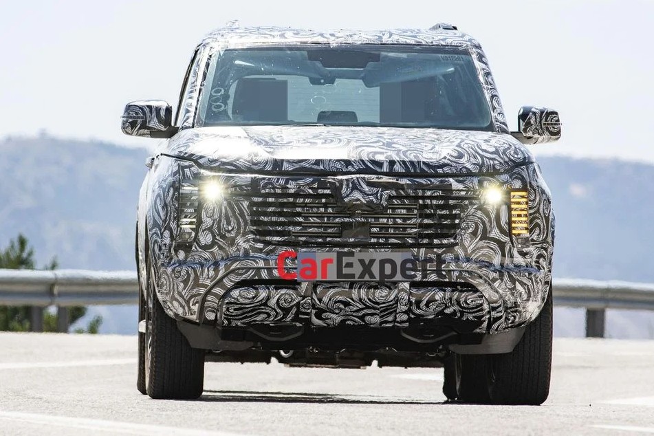 2025-07-mitsubishi-pajero-sport-spy-3 (1).jpg