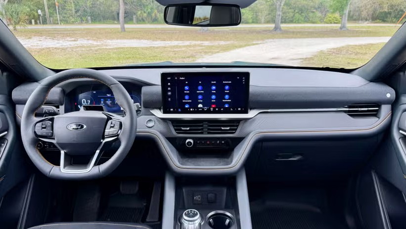 2026-ford-explorer-tremor 4.jpg