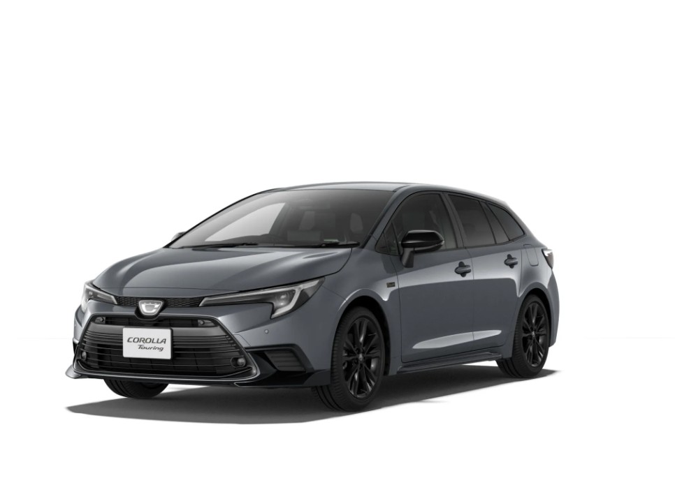 2026-Toyota-Corolla-Active-Sport-60th-Anniversary-Japan-9-2048x1152 5.jpg