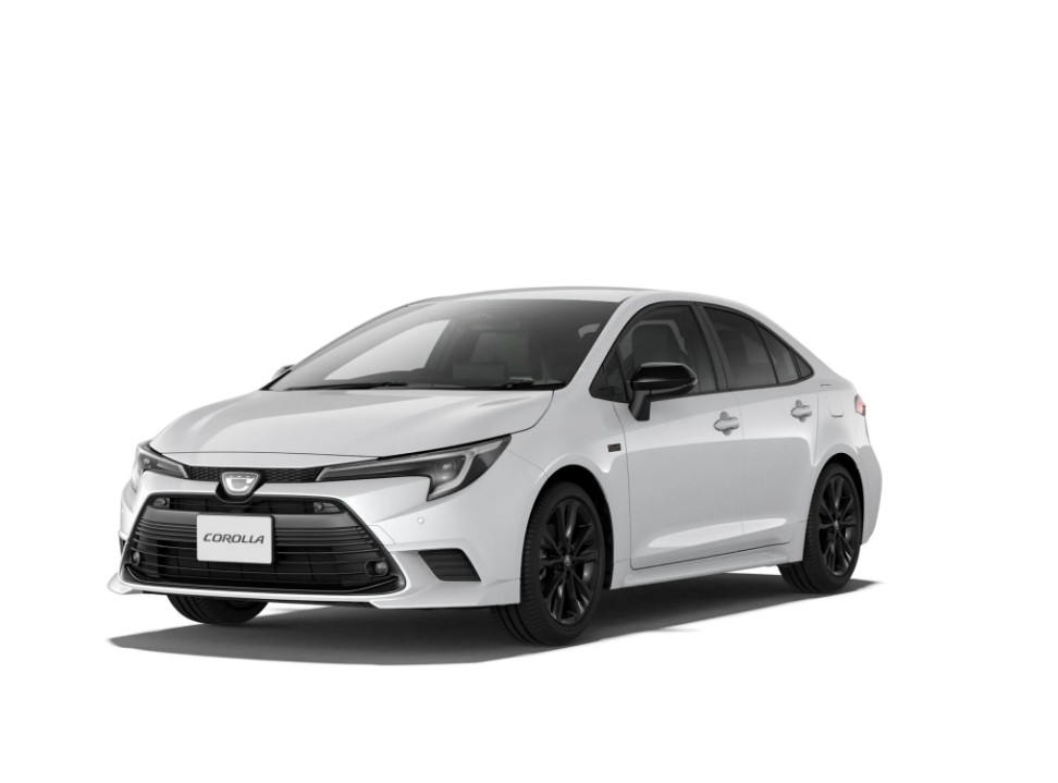 2026-Toyota-Corolla-Active-Sport-60th-Anniversary-Japan-9-2048x1152 6.jpg