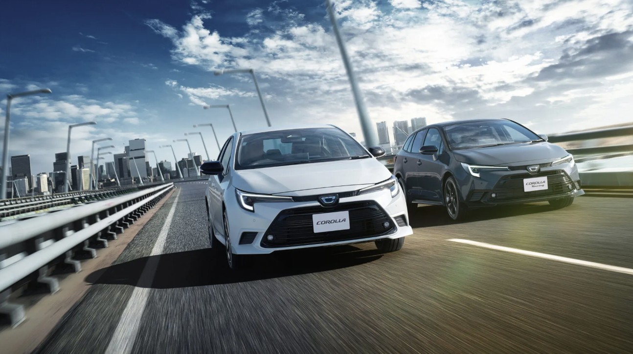 2026-Toyota-Corolla-Active-Sport-60th-Anniversary-Japan-9-2048x1152.jpg