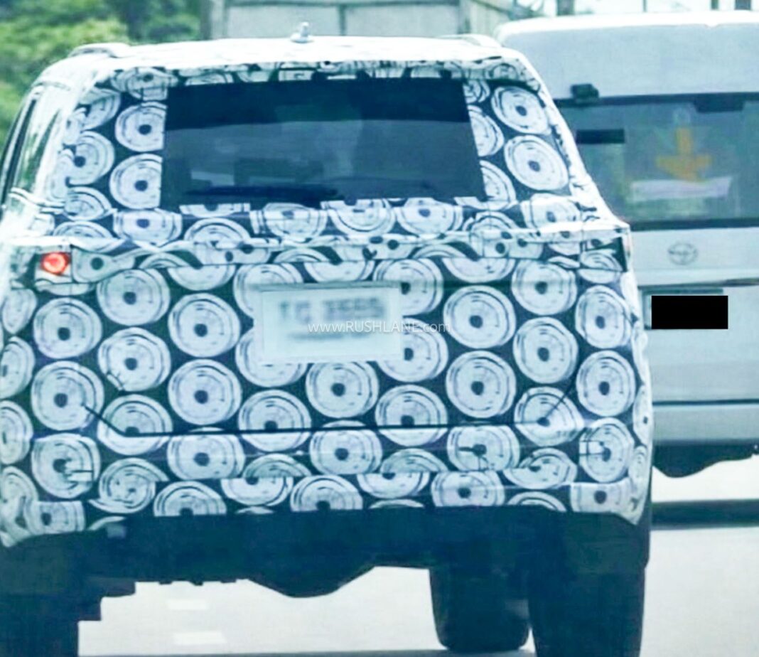 2026-Toyota-Fortuner-Spied-1-1068x924.jpeg