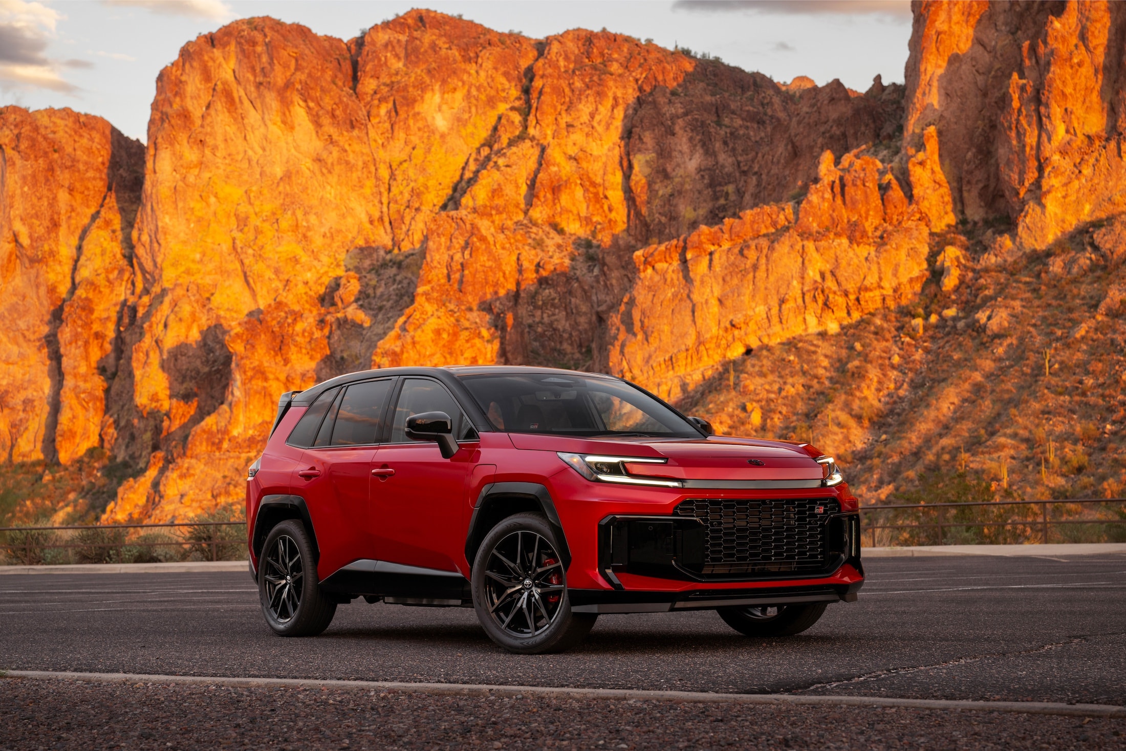 2026-toyota-rav4-arrives-this-winter-the-first-ever-rav4-gr-sport-is-on-its-way_8.jpg