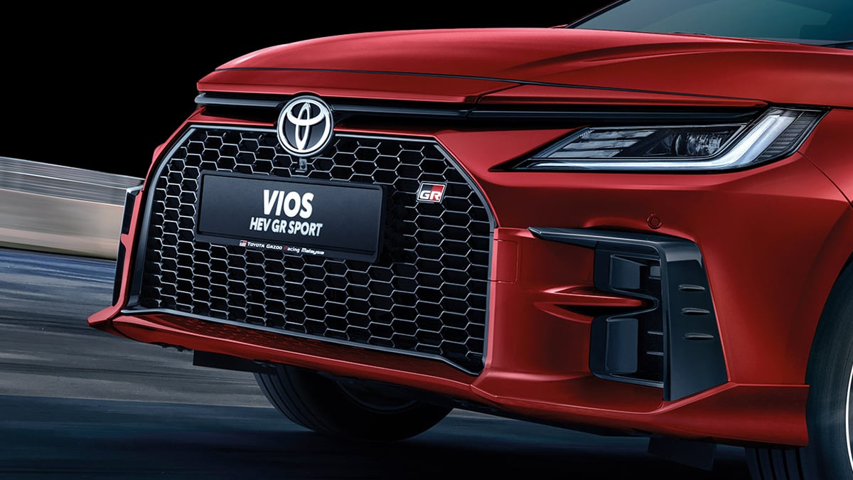 2026-vios-hybrid-gr-s-grille-aerokit.jpg