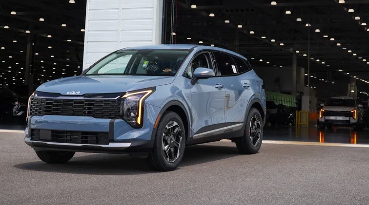 2027 Kia Sportage Hybrid.jpg