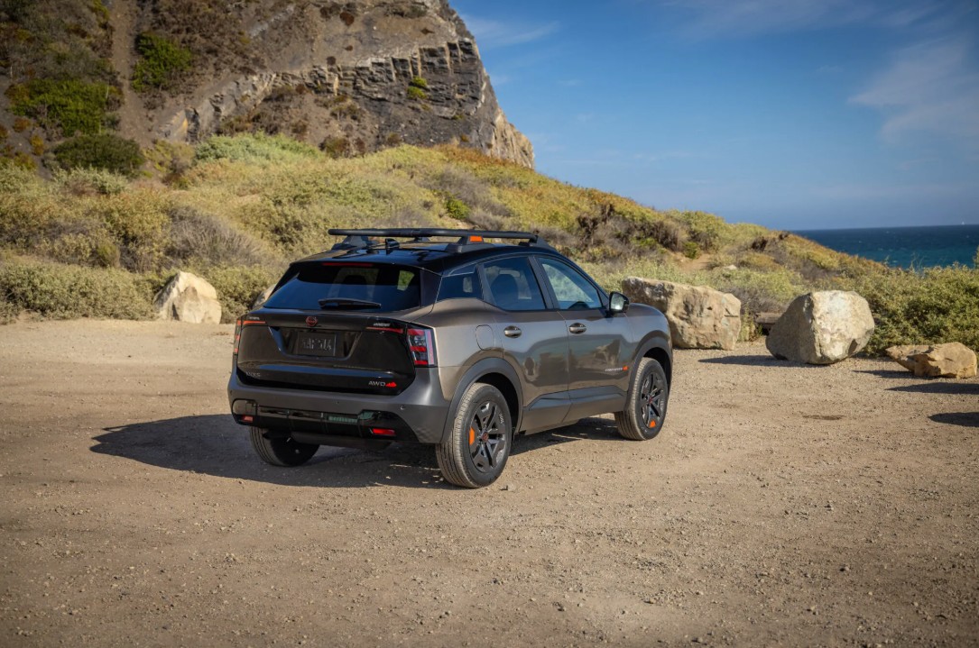 2027-Nissan-Kicks-Rock-Creek-3.jpg