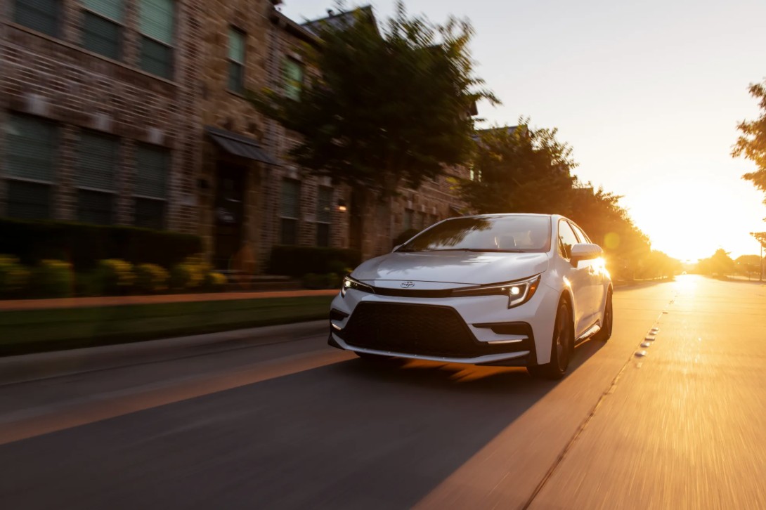 2027-Toyota-Corolla-818-1.jpg