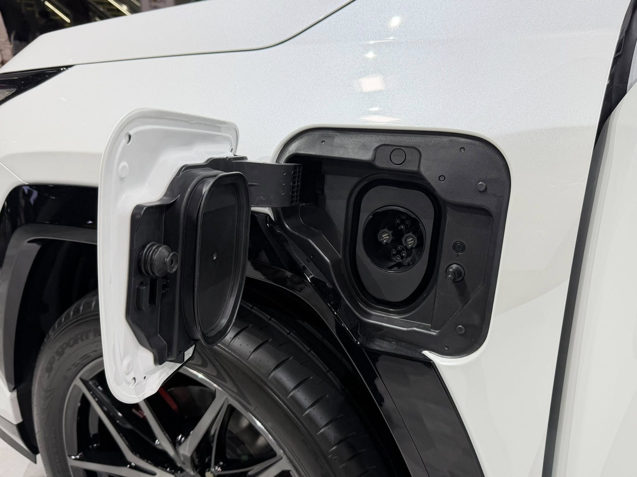 All NEW Toyota RAV4 PHEV GR SPORT 5.jpg All NEW Toyota RAV4 PHEV GR SPORT 5.jpg