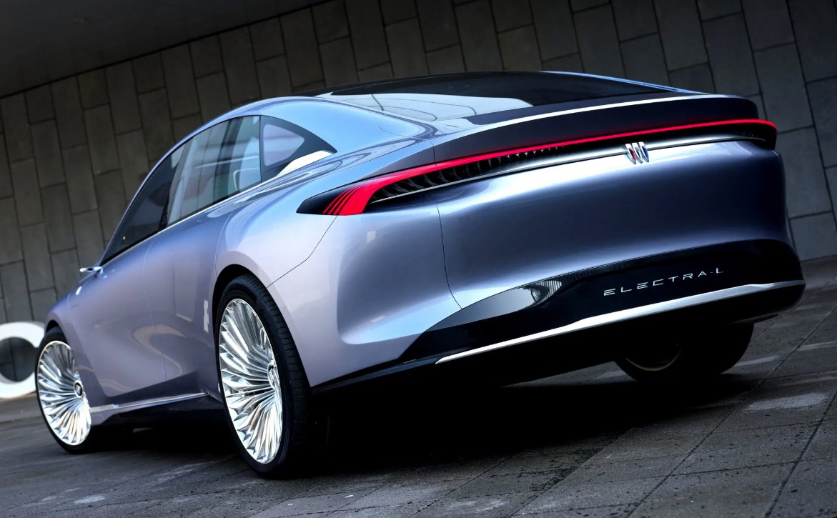 Buick-Electra-L-Concept 2.jpg
