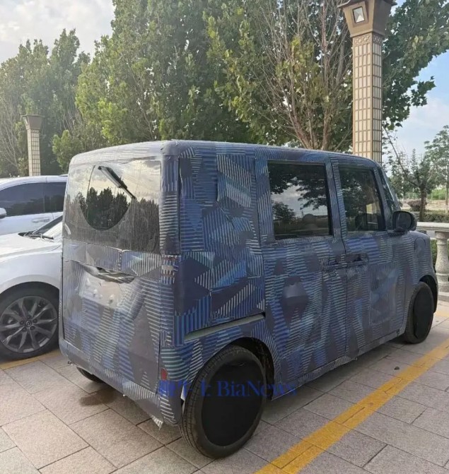BYD kei car 3.jpg