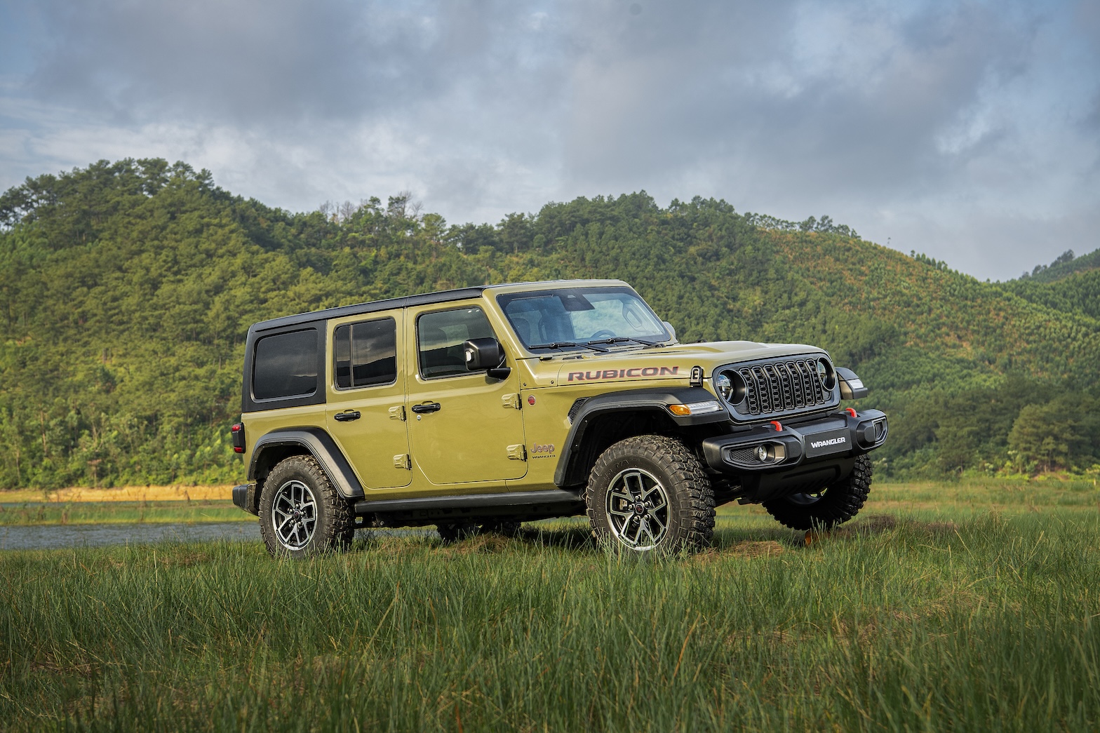 Car - Jeep Wrangler Rubicon 1.JPG