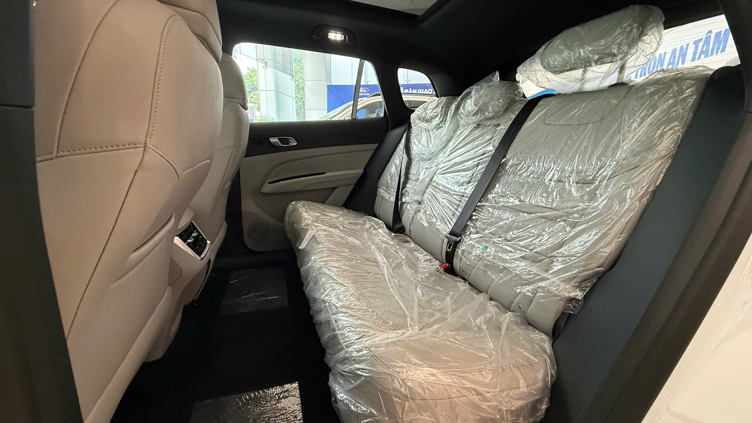 Ford Territory Platinum 2026 11.jpg