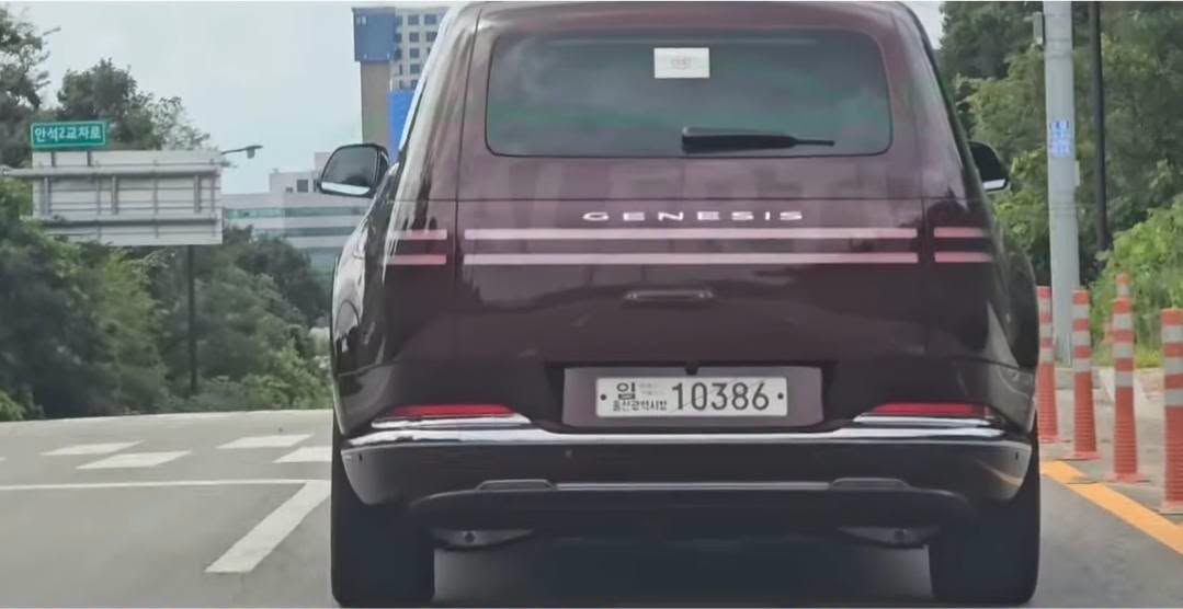 Genesis GV90 7.jpg