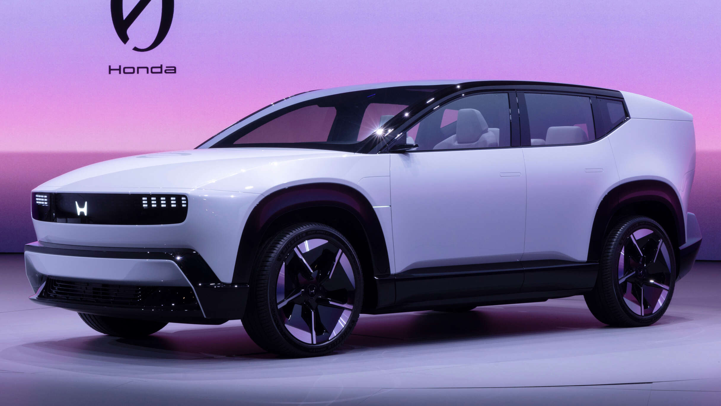 Honda-0-Saloon-and-SUV-22-e1736307282894.jpg