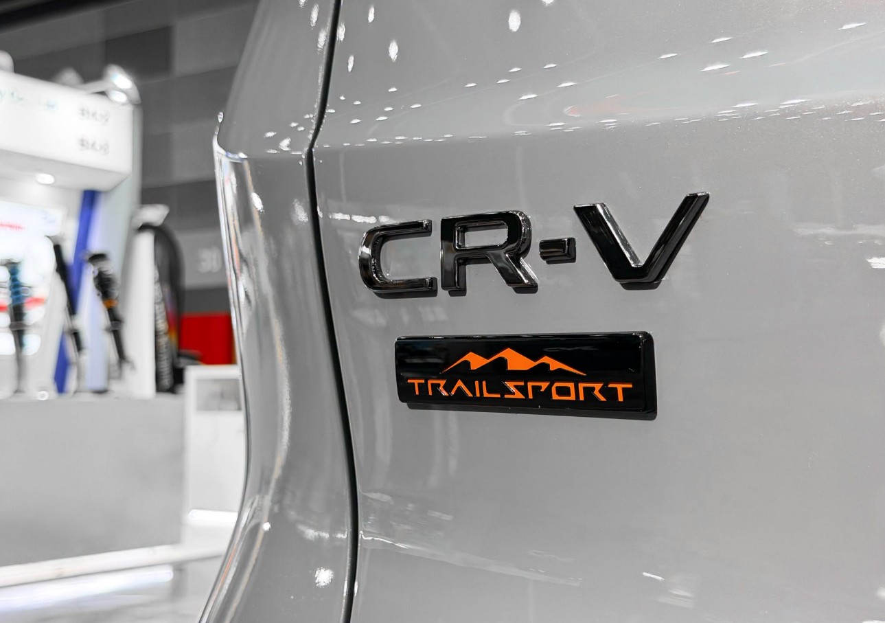 Honda CR-V TrailSport HRC Concept 3.jpg