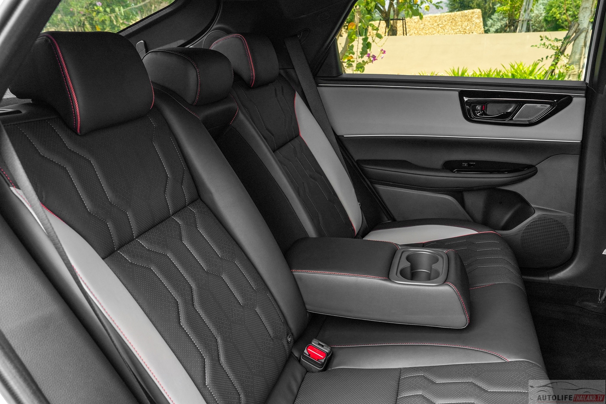 Honda eN2 2026 3.jpg