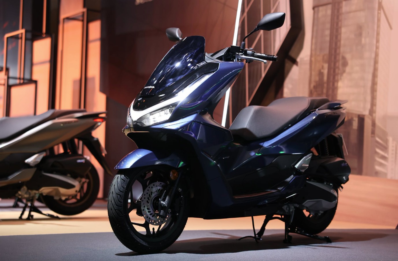 Honda PCX160 -4.jpg
