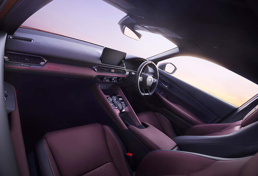 Honda-Prelude-Bordeaux-Interior.jpg