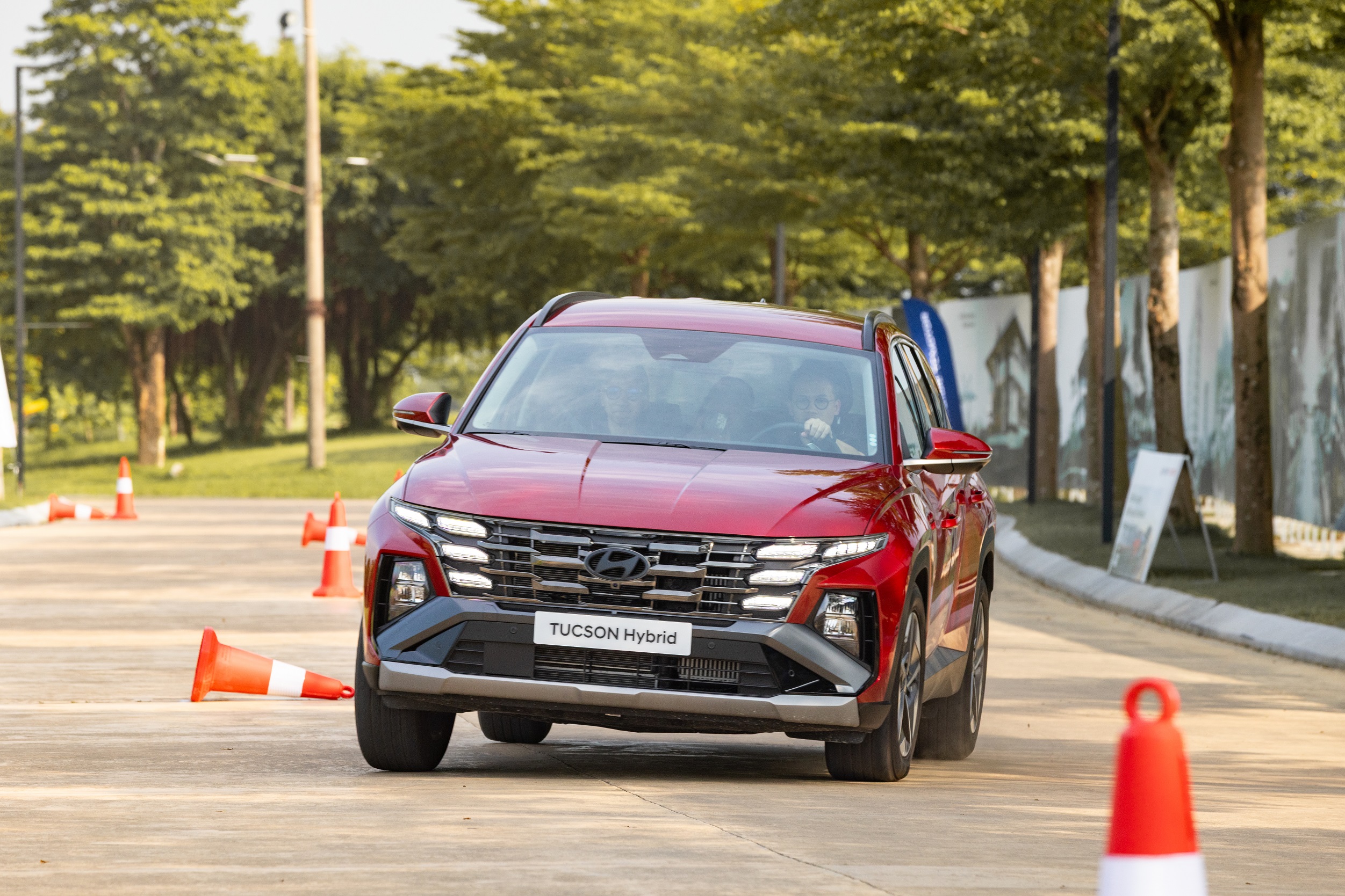 Hyundai Tucson-21.JPG