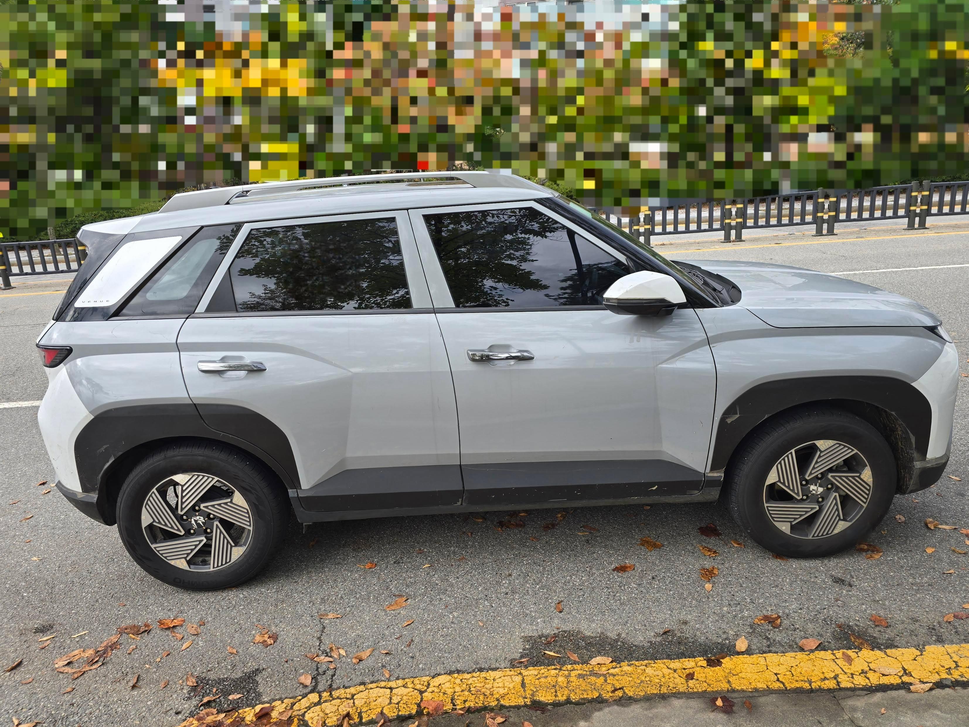 hyundai-venue-spotted-casper-ivory2.jpg