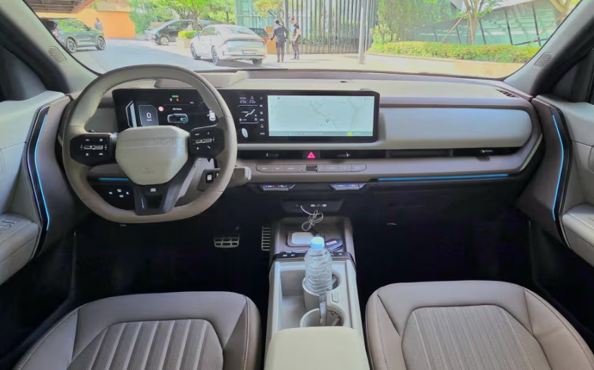Kia Seltos Hybrid 2.jpg