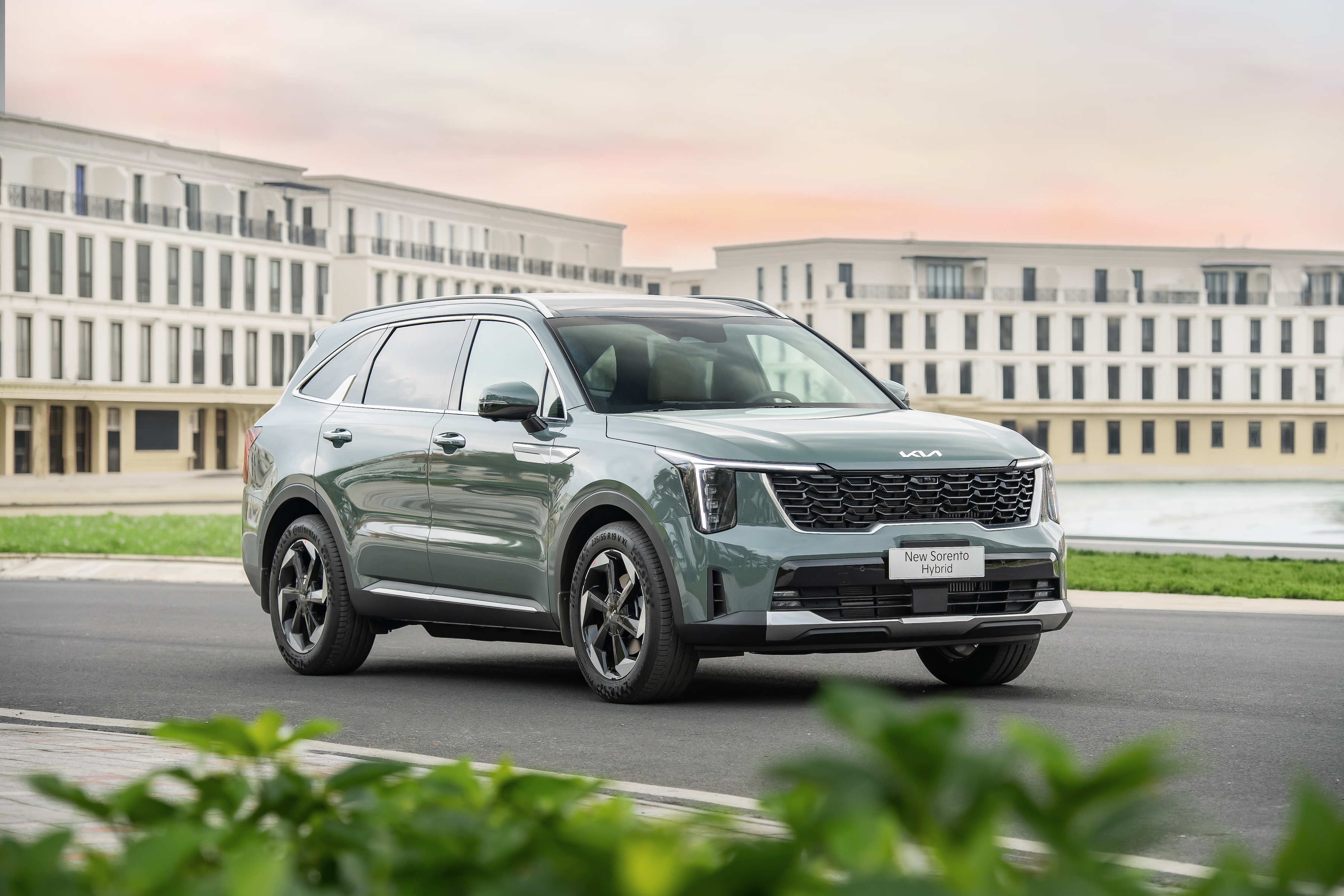 Kia Sorento HEV 1 9.jpg