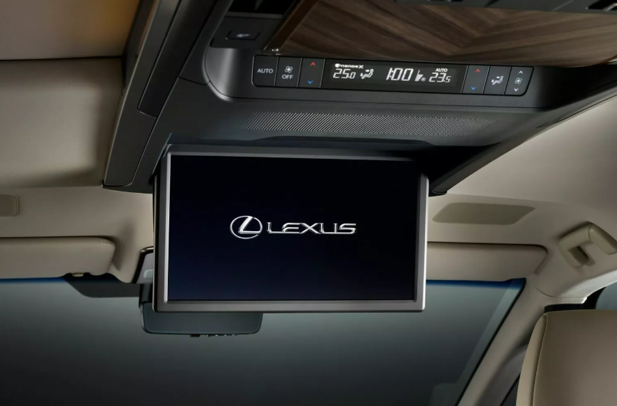 Lexus LM 2024 4.PNG