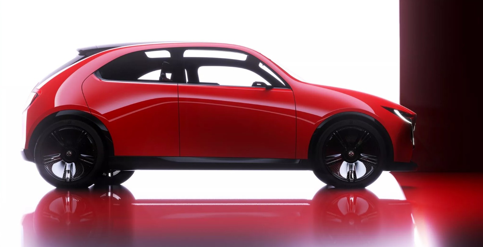 Mazda-Vision-X-Compact 8.jpg Mazda-Vision-X-Compact 8.jpg