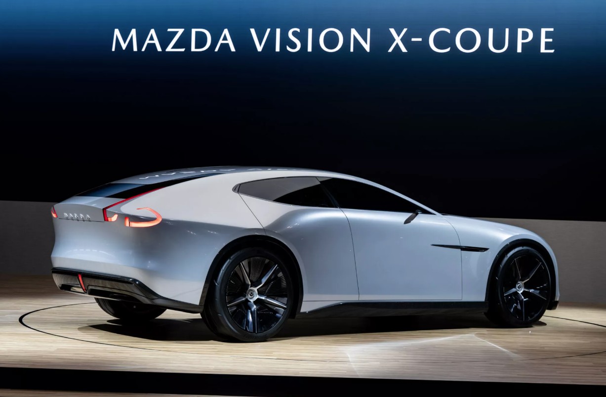 Mazda Vision-X Coupe 3.jpg Mazda Vision-X Coupe 3.jpg