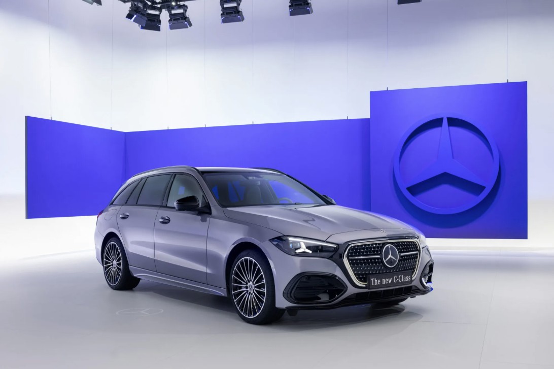 Mercedes-Benz C-Class facelift.jpg