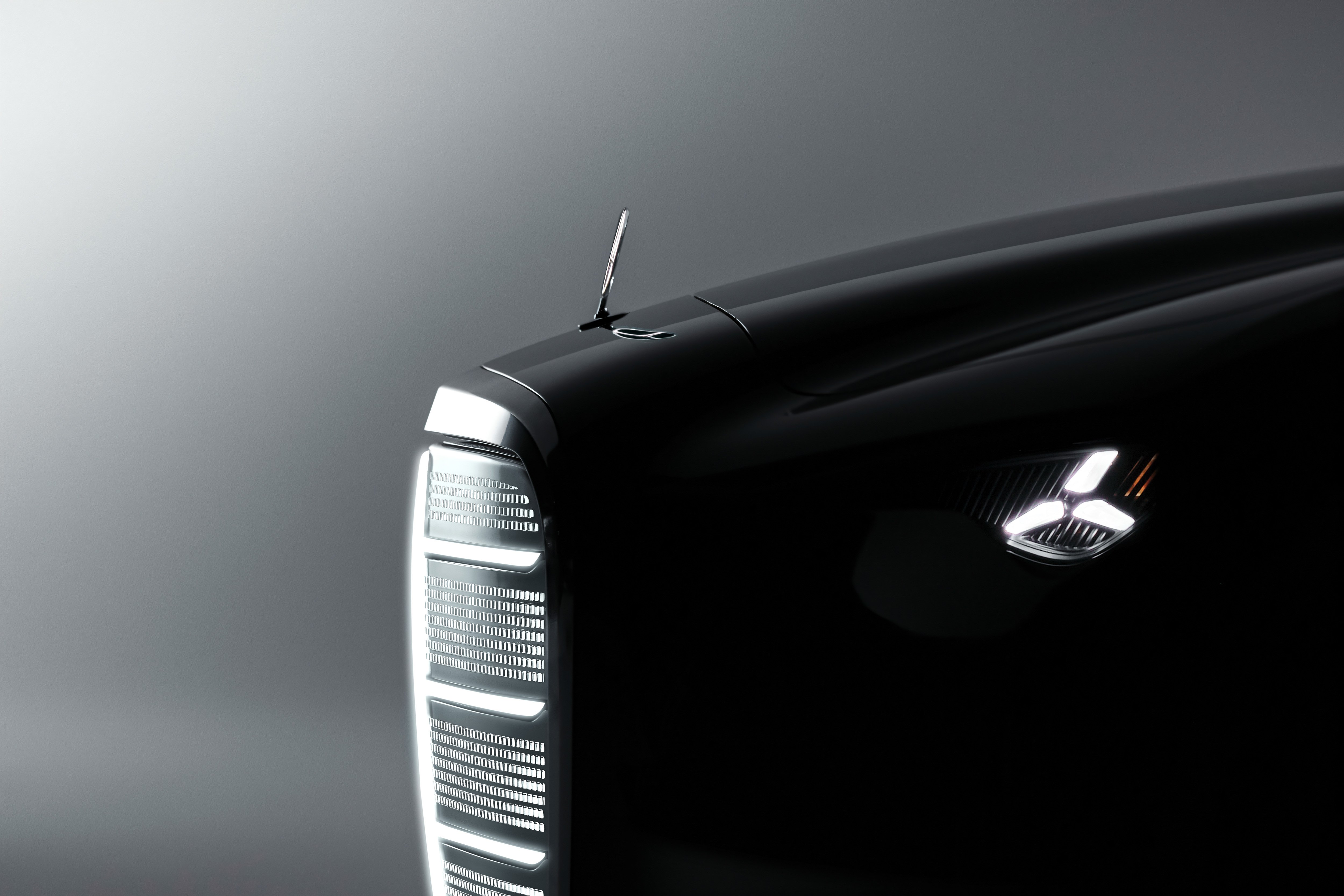 Mercedes-Benz-Vision-Iconic-2.jpg