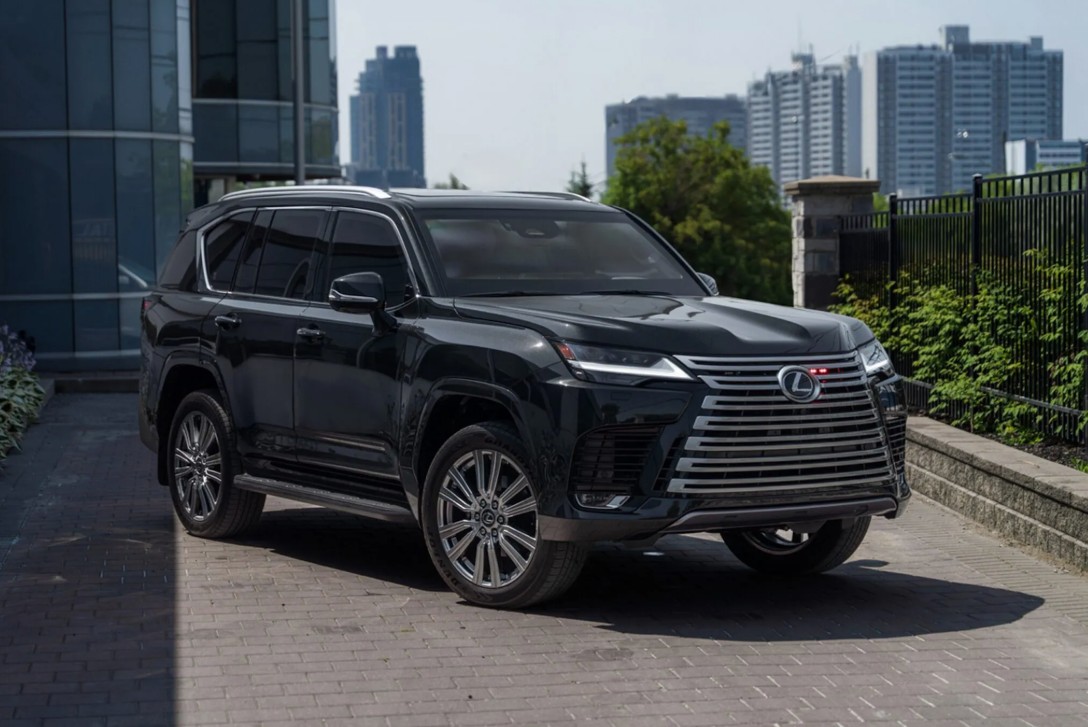 Miami-Armored-Lexus-LX-700-1-2048x1366.jpg