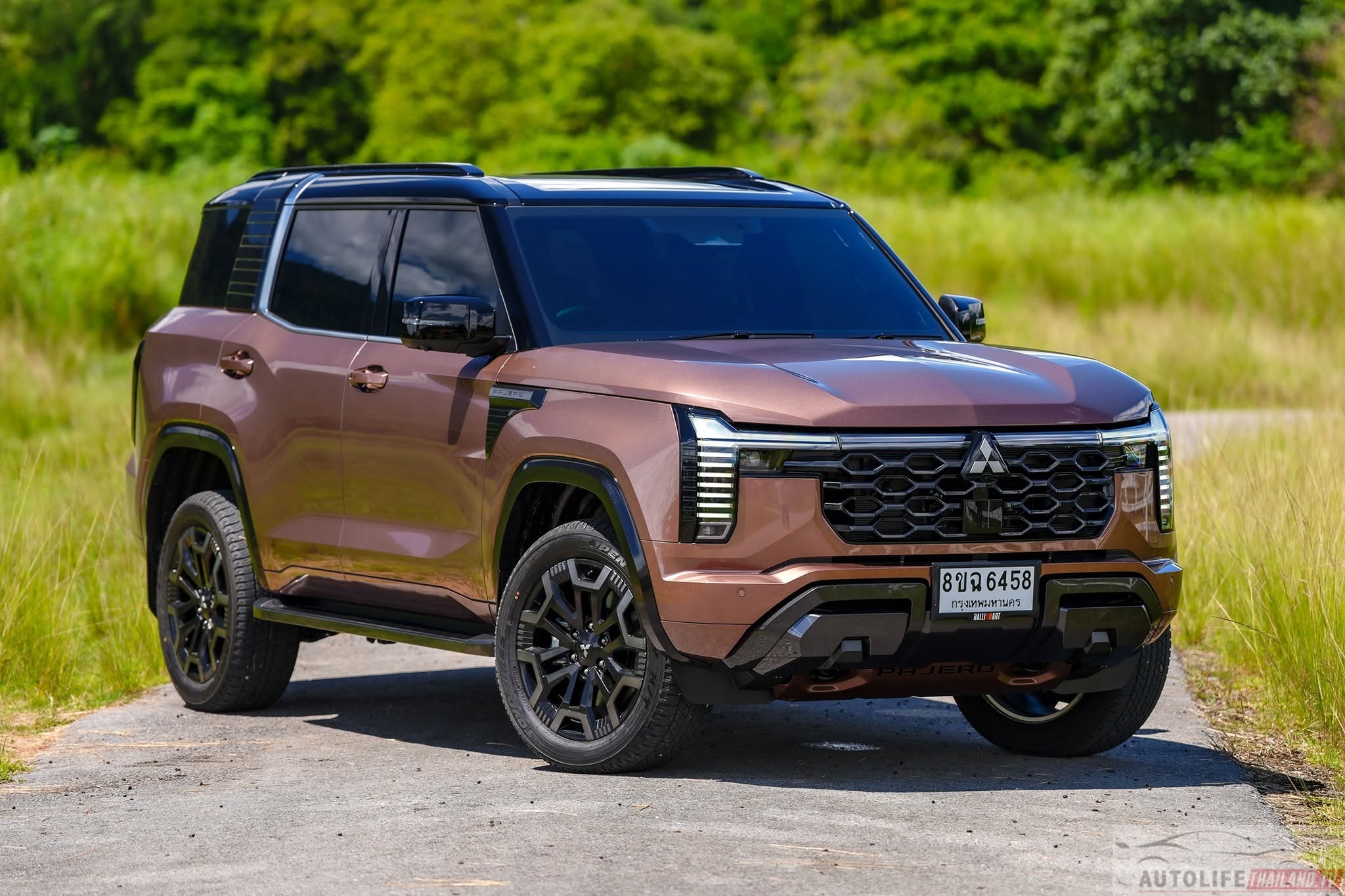 Mitsubishi Pajero all new 3.jpg