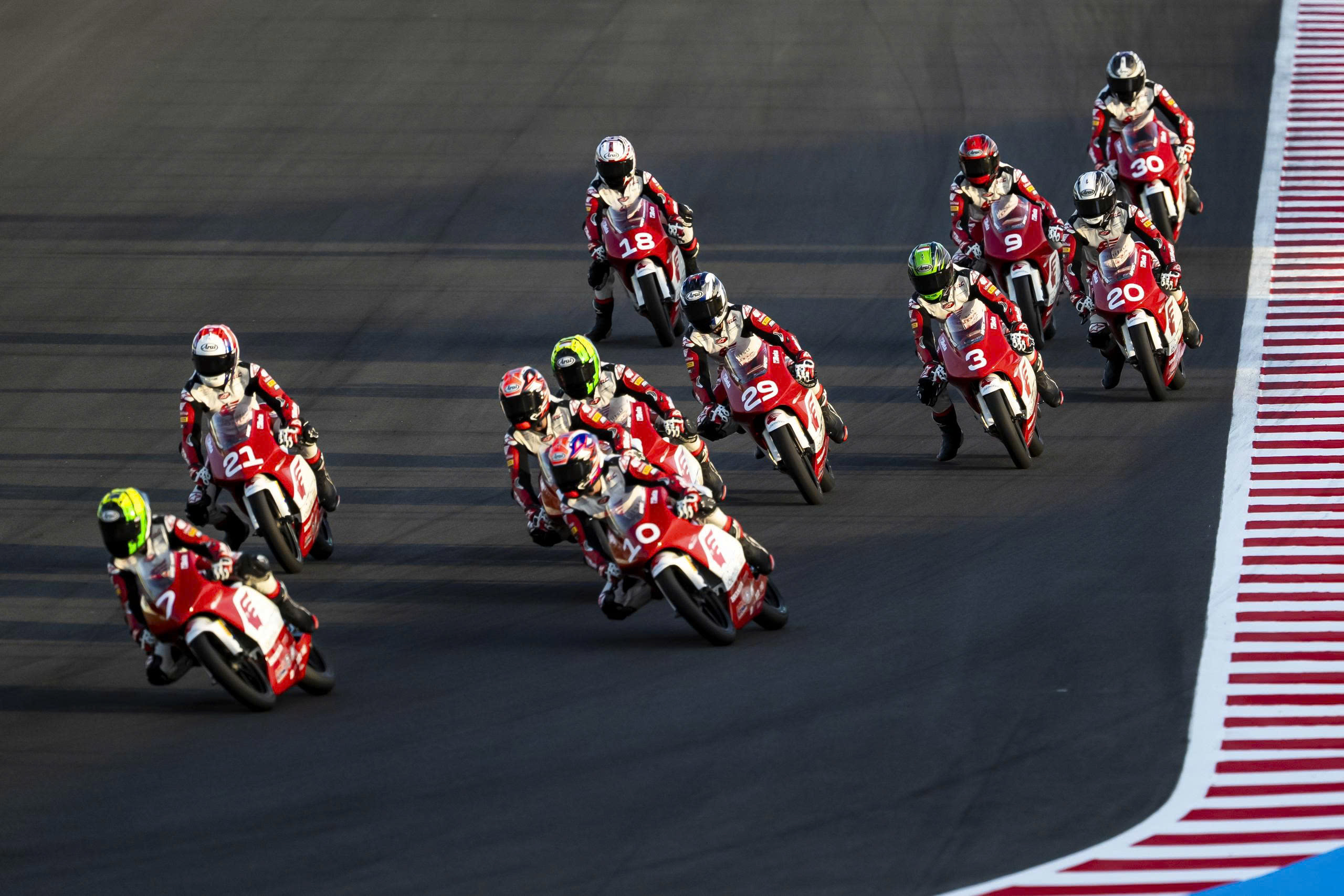 Moto4 4.jpg