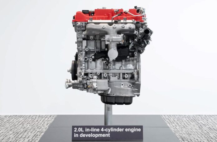 New-Toyota-2.0-L-Engine-696x456.jpg