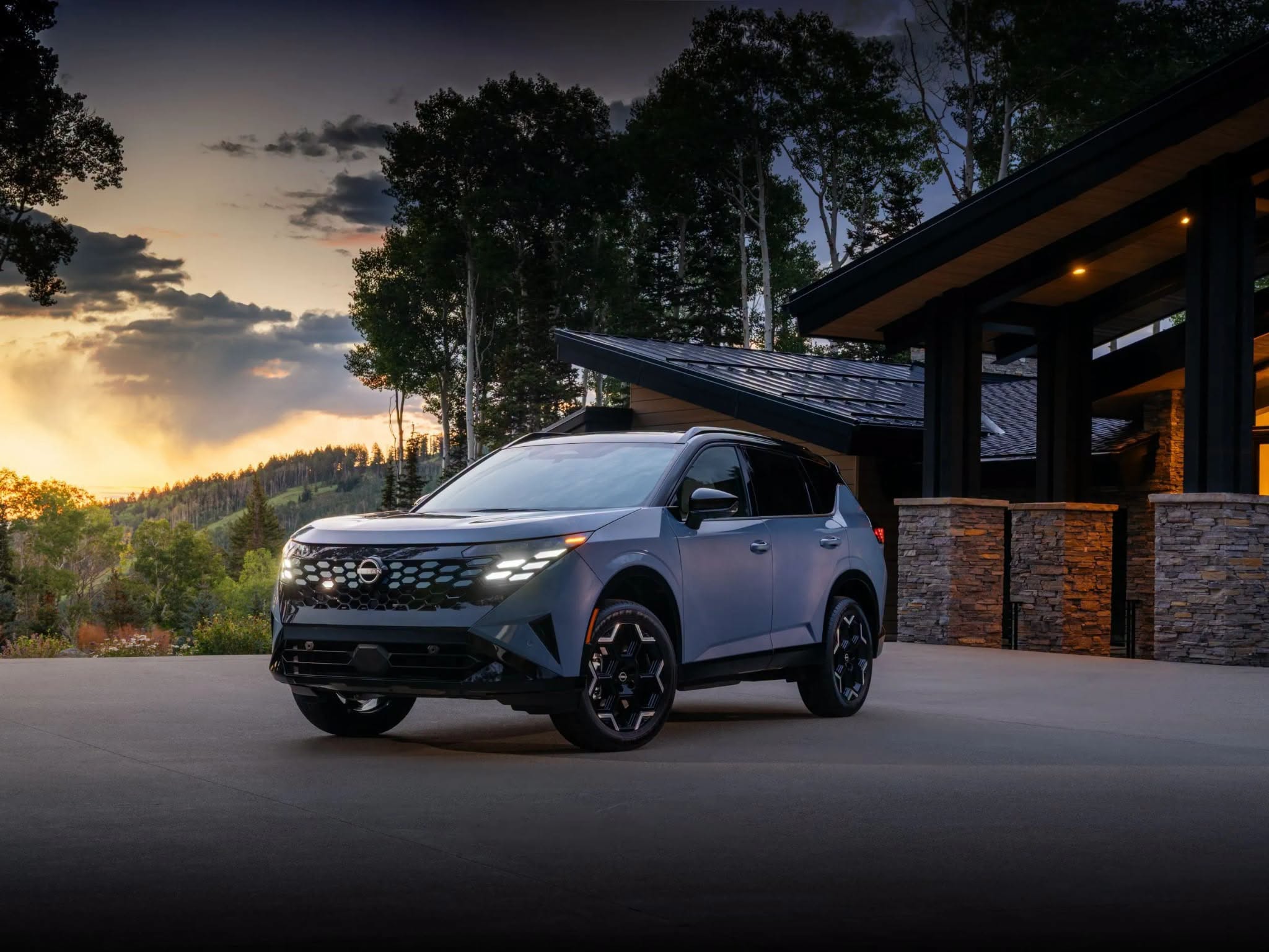 Nissan X-Trail Hybrid 2027.jpg