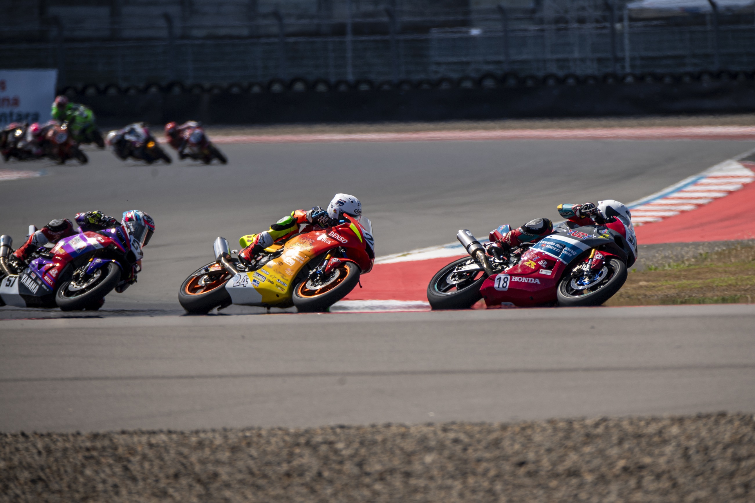 Race 1.JPG