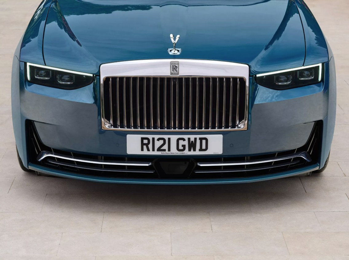 Rolls-Royce Ghost Series II 2.jpg