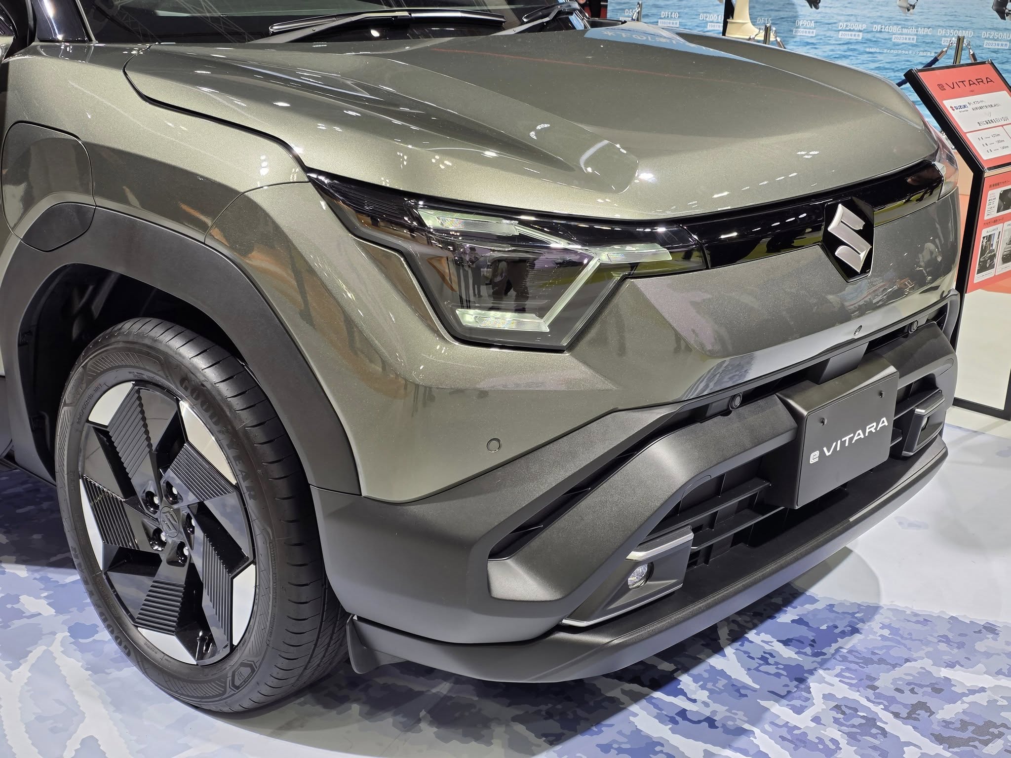 Suzuki e VITARA 12.jpg