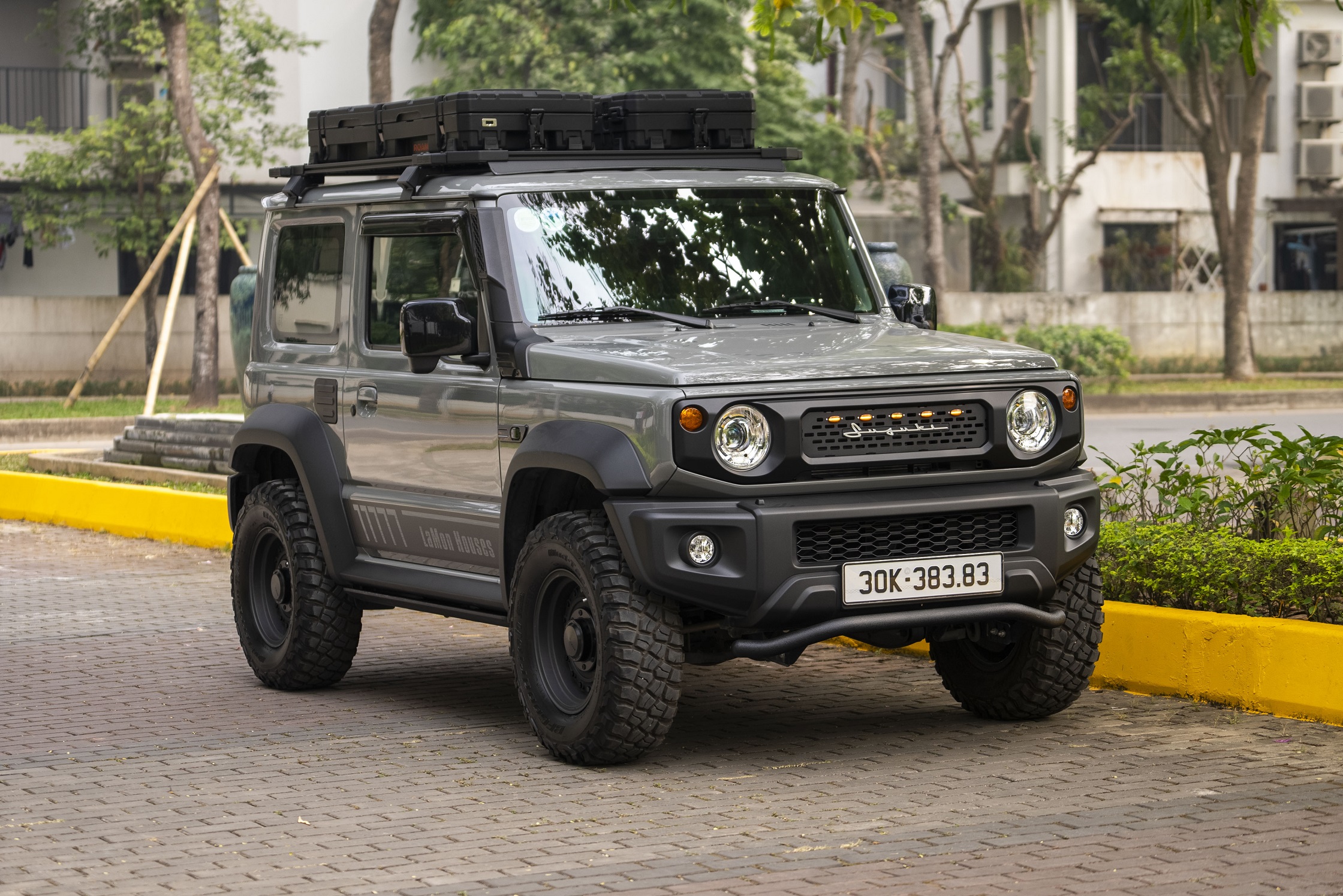 Suzuki Jimny 18.JPG