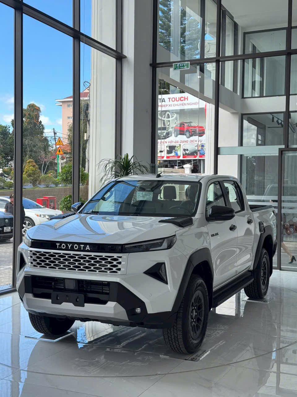 Toyota Hilux 2026 -15.jpg