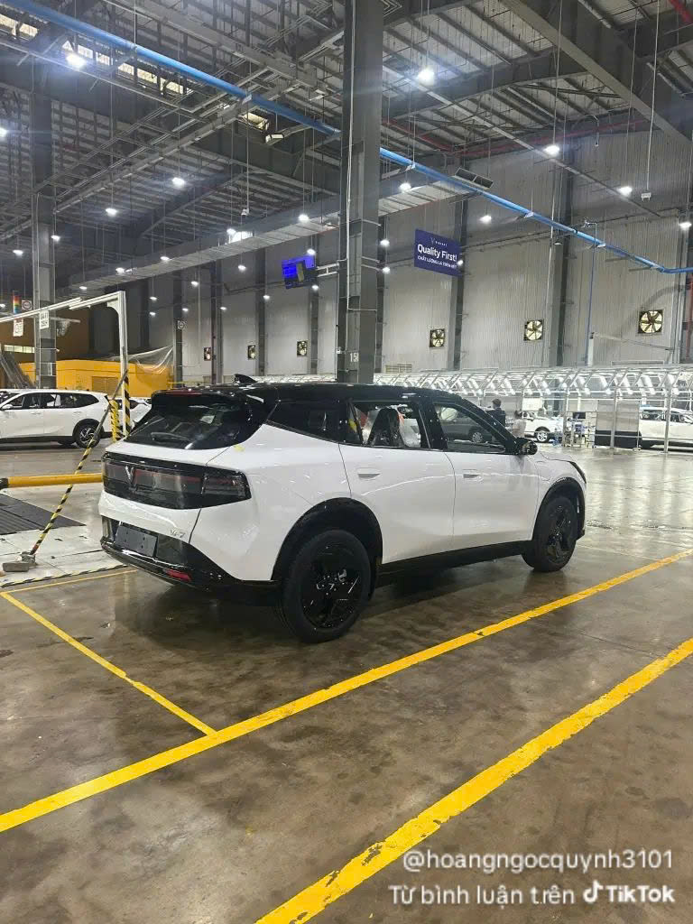 VinFast xe mới.jpg