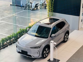 Geely EX5.jpg