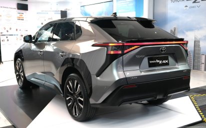 Toyota bZ4X 2026 2.jpg