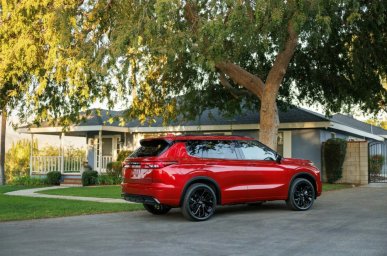 2026-Nissan-Rogue-Plug-in-Hybrid 4.jpg