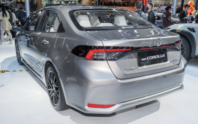 Toyota Corolla 2026  2025-11-22 lúc 10.44.56.png