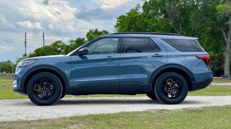 2026-ford-explorer-tremor 3.jpg