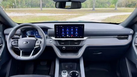 2026-ford-explorer-tremor 4.jpg