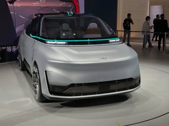 Robotaxi EVA Cab .jpg