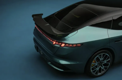 Lynk & Co 10 2026-04-24 lúc 16.08.55.png